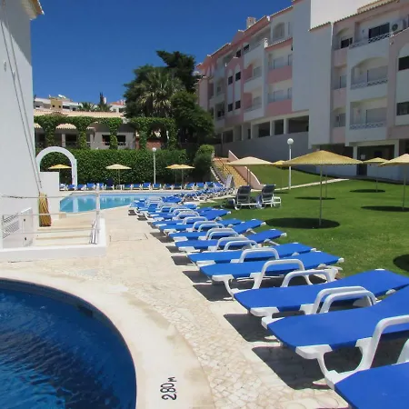 White Rosa - Rocha Beach Apartmán